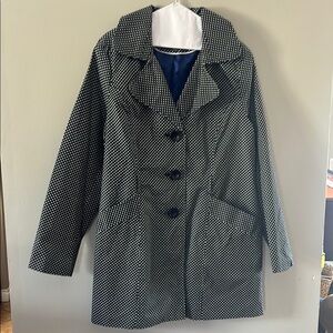 George Black and White Trench Coat with Wide Notched Lapel and Relaxed Fit
